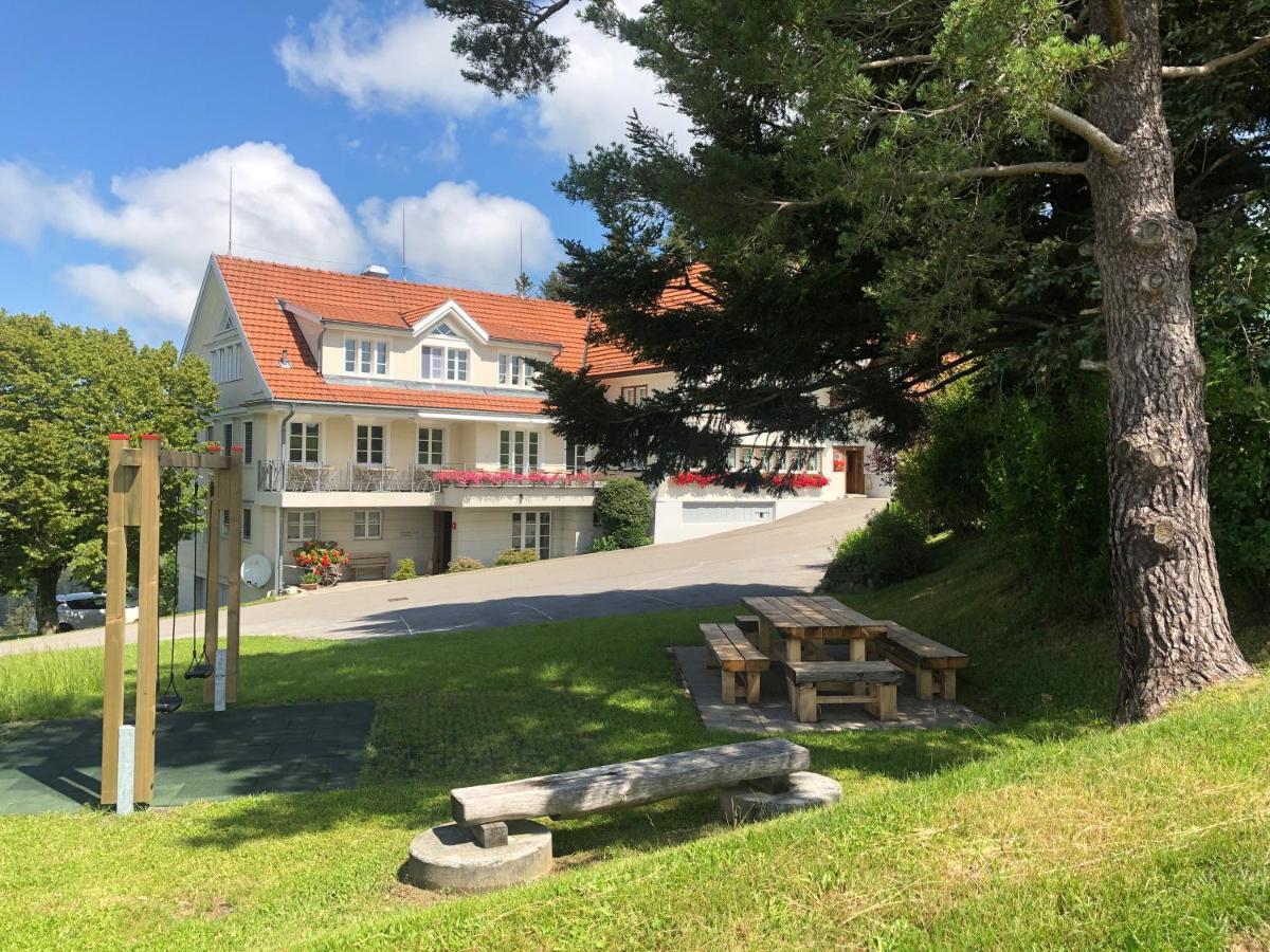 Hotel Hirschen Wald Wald  Exterior foto